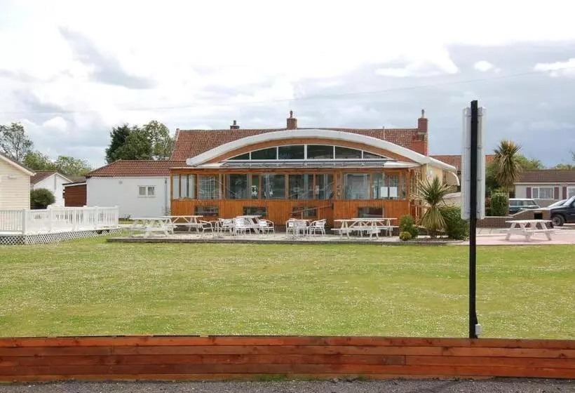 リゾートホテル Warrens Village Motel And Self Catering