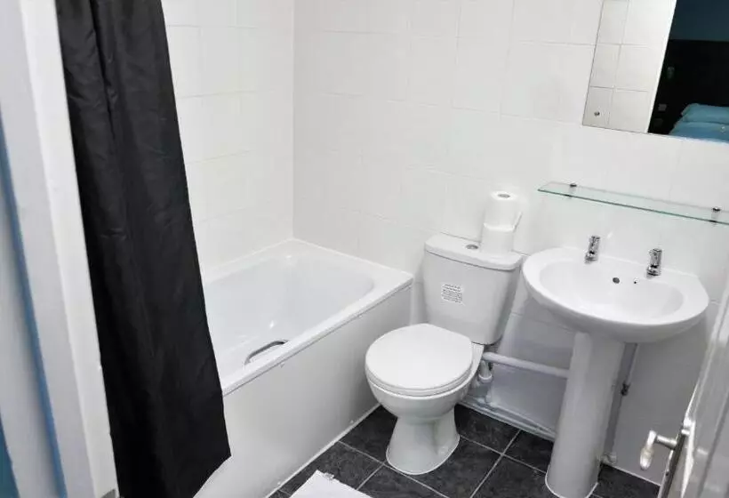 リゾートホテル Warrens Village Motel And Self Catering