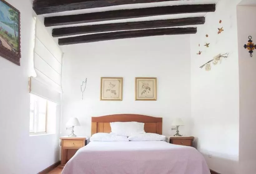 Sakti Hostal B&b