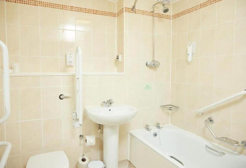 The Broughton Hotel By Greene King Inns