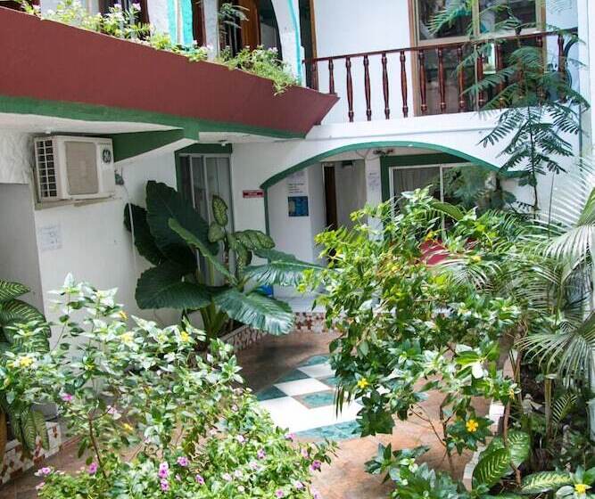 호스텔 Hostal Sir Francis Drake