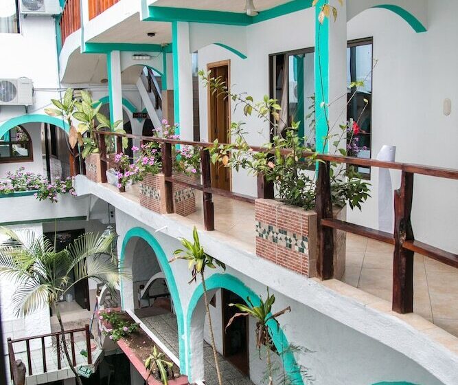 호스텔 Hostal Sir Francis Drake