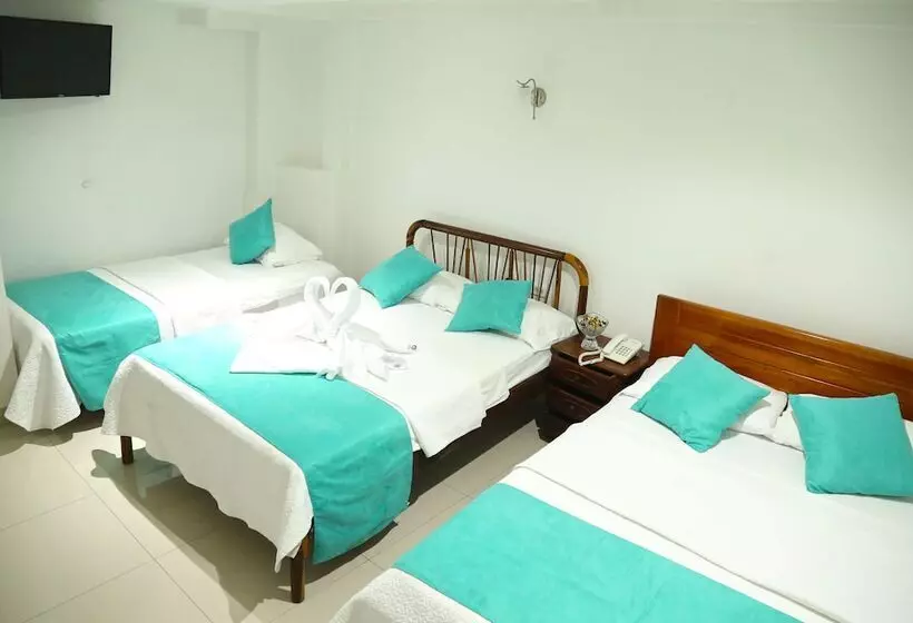 ユースホステル Hostal Sir Francis Drake
