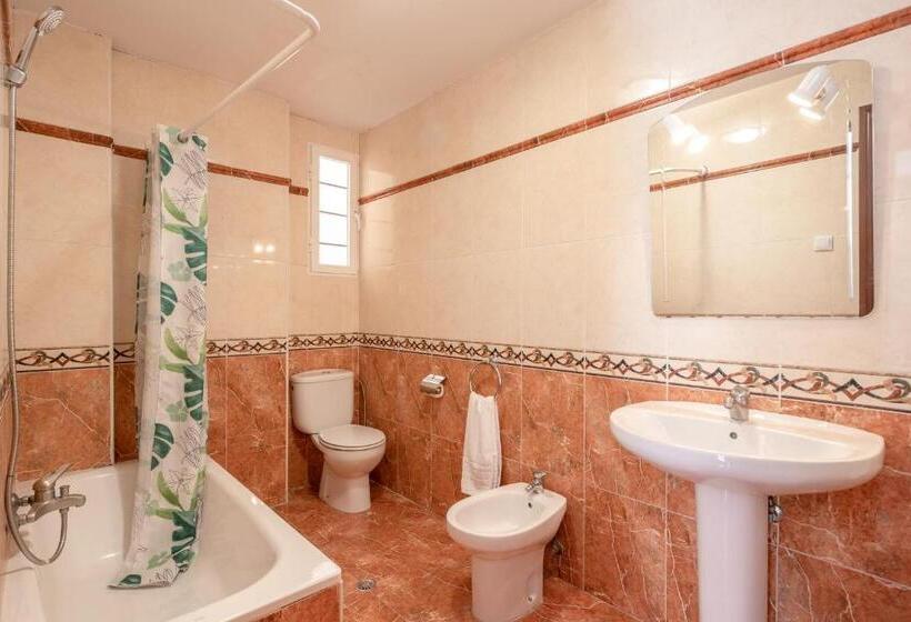 هاستل Pensión Zacatin