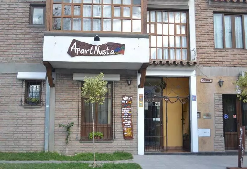 ベッドアンドブレックファースト Apart Hotel ñusta