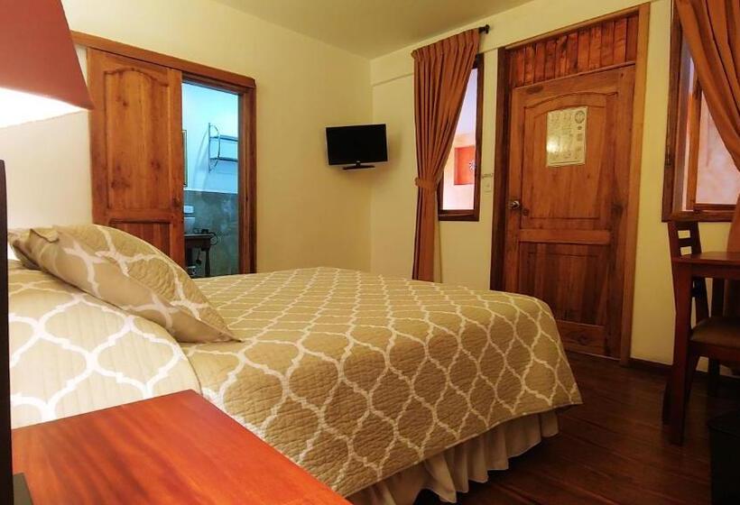 Casa Montalvo Bed & Breakfast