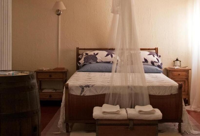 Casita De Piedra B&b