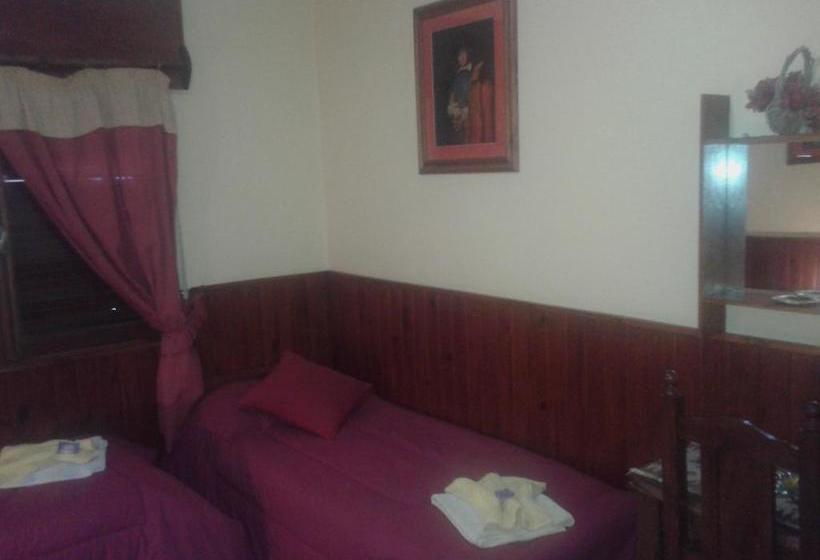 בית מלון כפרי El Nogal