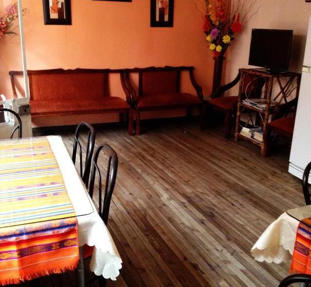 Отель Hostal Yumbo Imperial