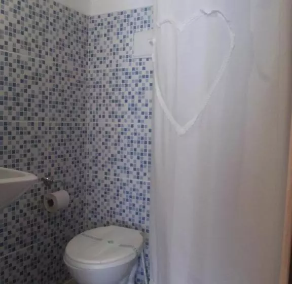 Hotelli Ideal