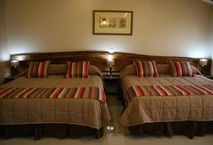 Hotel Posada Del Jacarandá