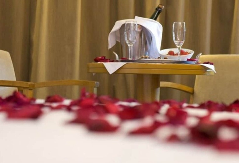 فندق Y Casino Del Rio Cipolletti