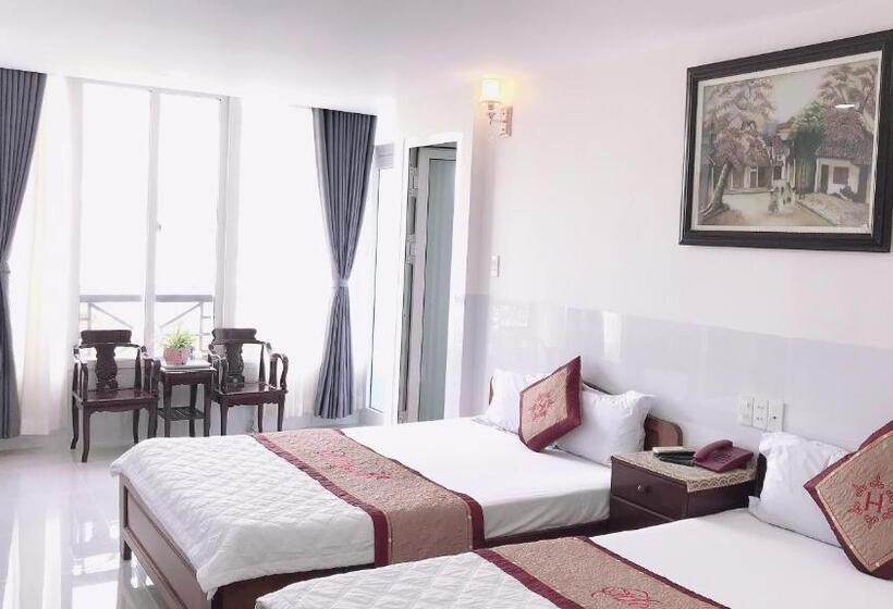 هاستل Hoang Son