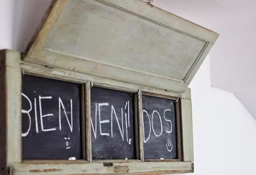 ユースホステル Rosario Global House