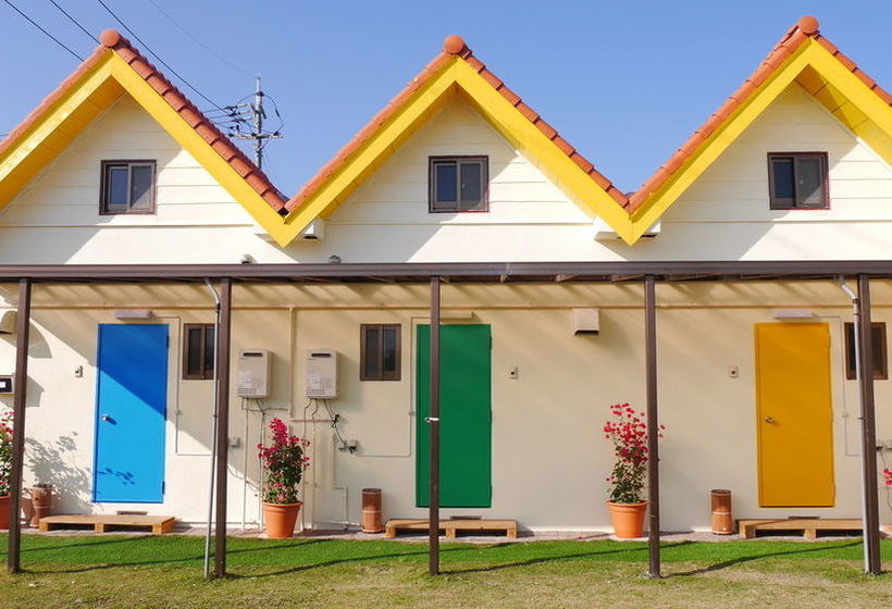 Bed and Breakfast Iyashi No Resort Nakijin