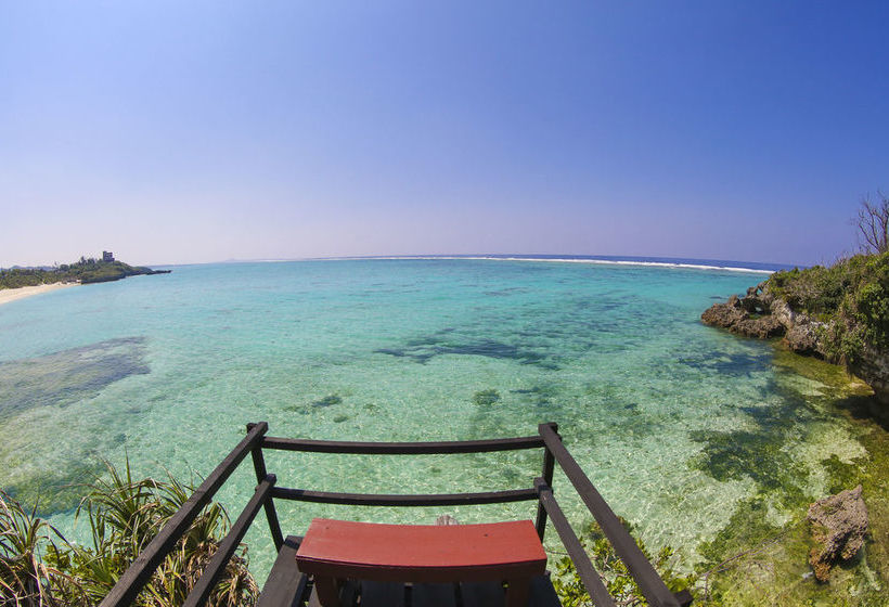 Bed and Breakfast Iyashi No Resort Nakijin