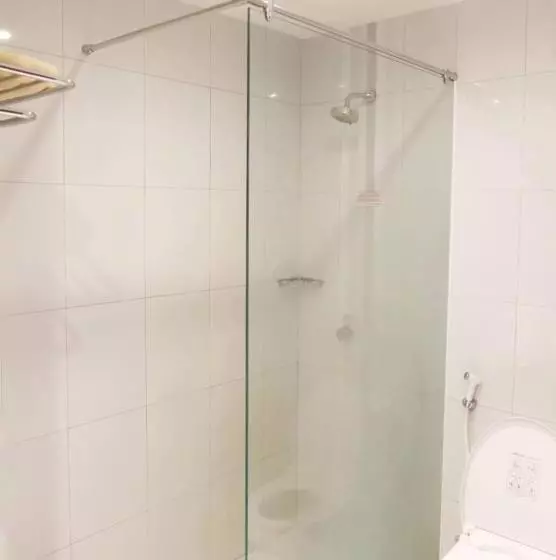 Hotel Brothers Biru Solo Baru
