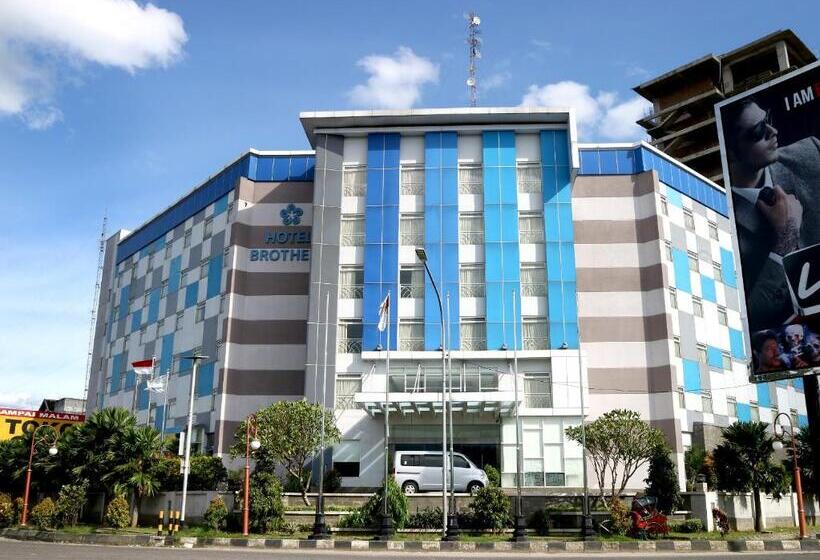 Hotel Brothers Biru Solo Baru