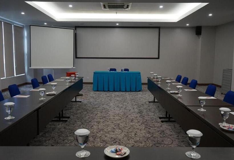 Hotel Brothers Biru Solo Baru