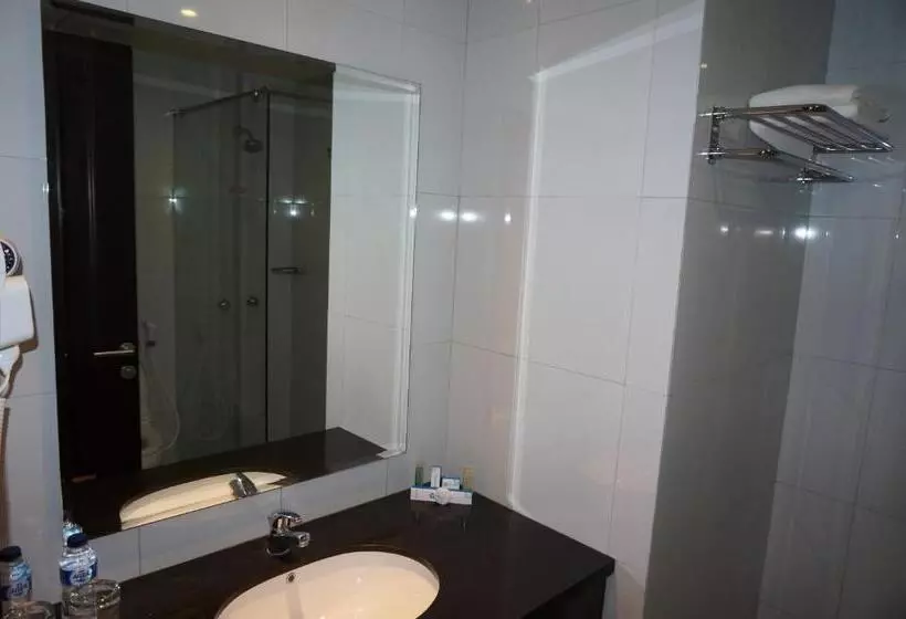 Hotel Brothers Biru Solo Baru