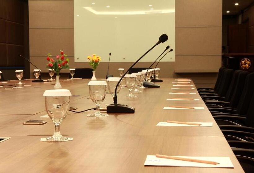 Hotel Brothers Biru Solo Baru