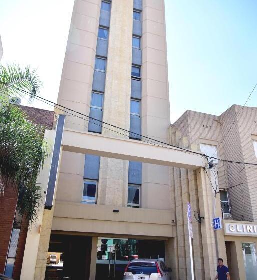 Отель Confianza