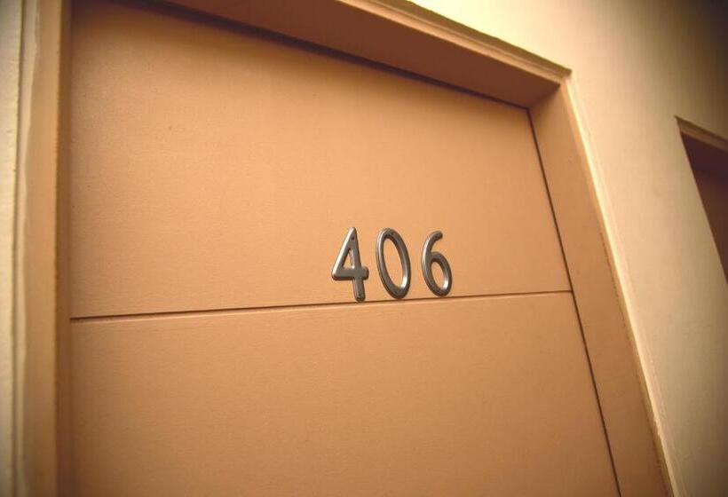 Отель Confianza