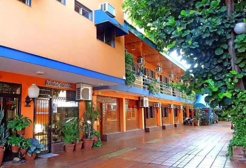 هتل Costa Azul