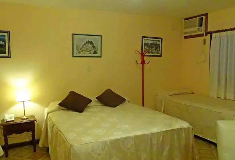 هتل Costa Azul