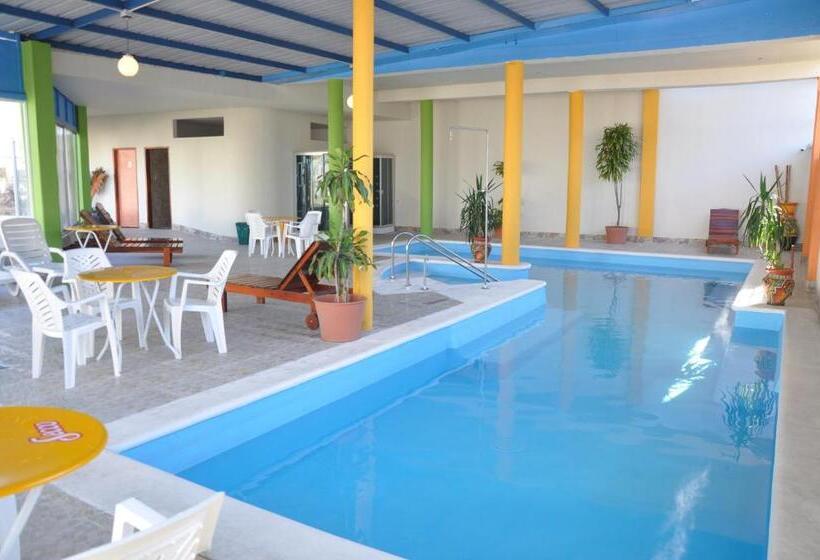 فندق De Las Artes