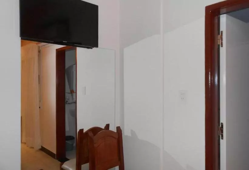 هتل De Las Artes