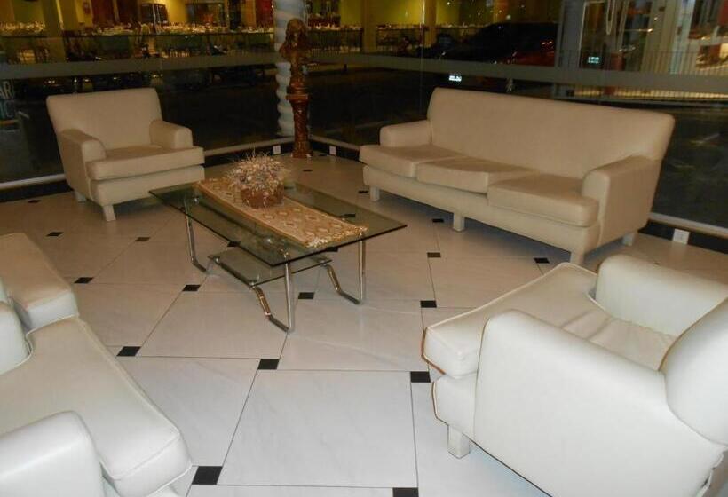 فندق De Las Artes