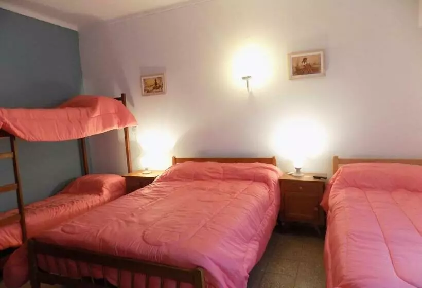 Hotel Embassy