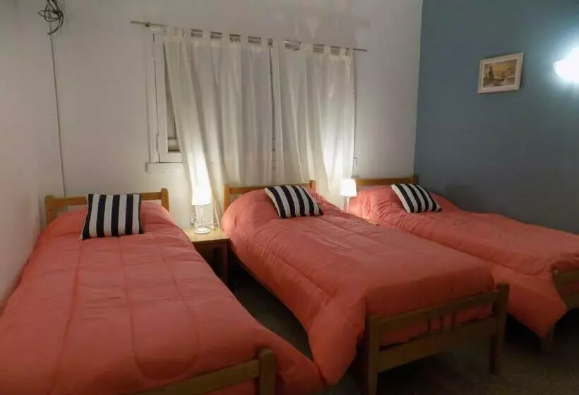 Hotel Embassy
