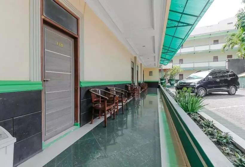 Hotel Permata Hijau