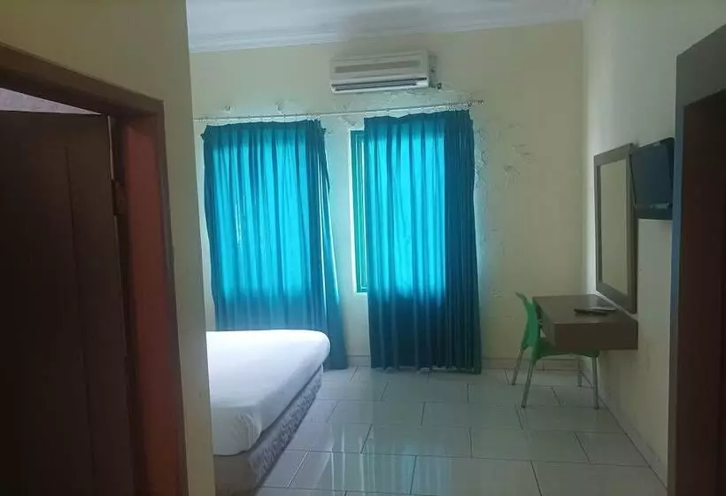 Hotel Permata Hijau