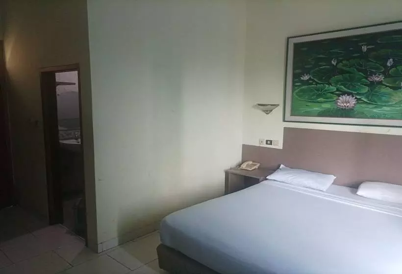 Hotel Permata Hijau