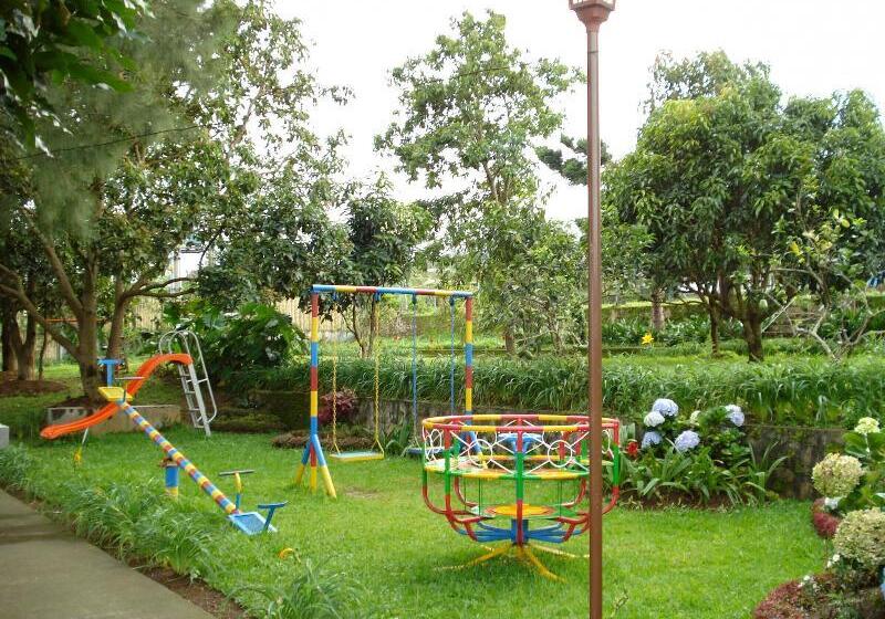 Отель Tangko Inn Resort