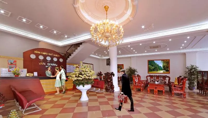 هتل Van Giang