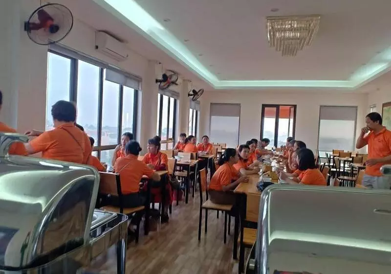 هتل Van Giang