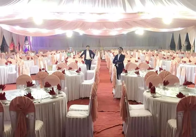 هتل Van Giang