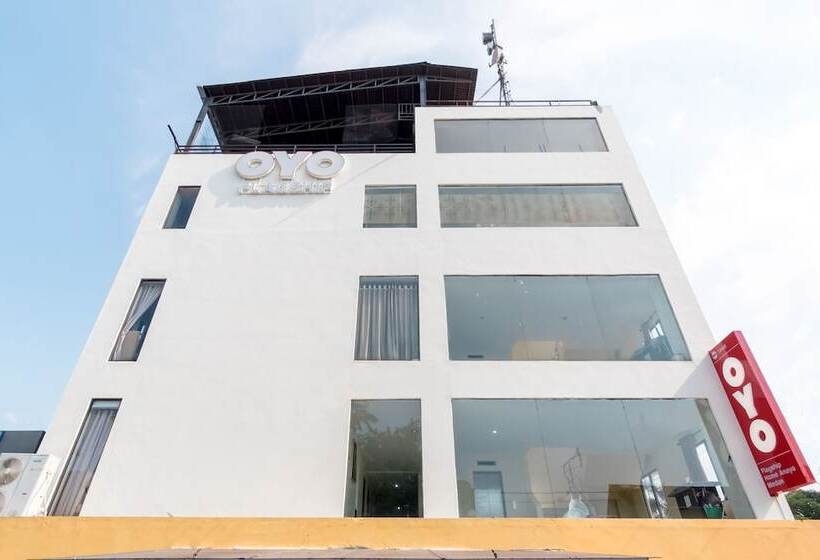 OYO Flagship 1348 Hotel Home Anaya