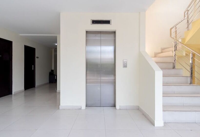 OYO Flagship 1348 Hotel Home Anaya