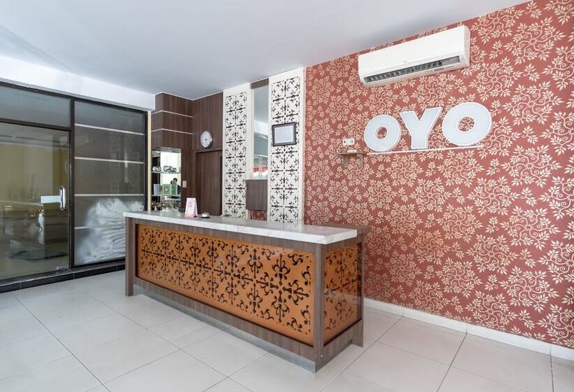 OYO Flagship 1348 Hotel Home Anaya