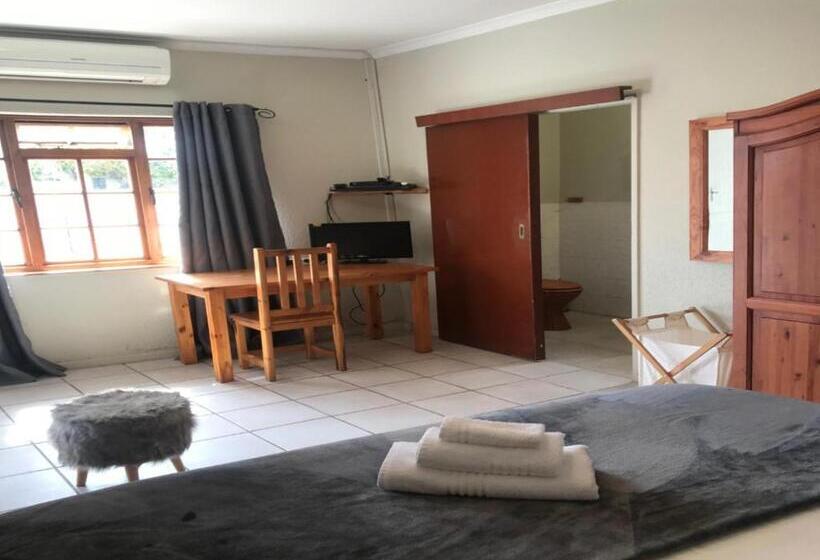 펜션 Le Petit Chateau Guest House