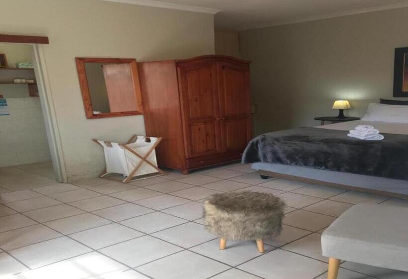 펜션 Le Petit Chateau Guest House