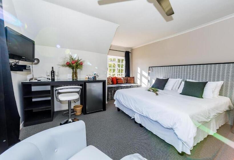 펜션 Le Petit Chateau Guest House