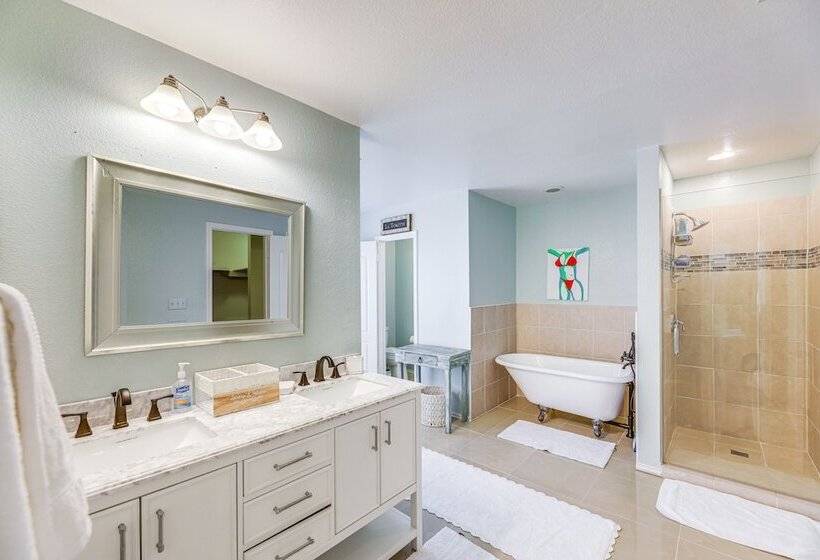 Austin Home W/ Deck 9 Mi To Zilker Park!