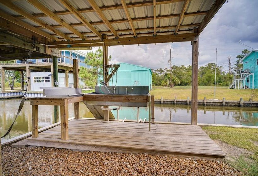 Charming Home W/ Dock, Near Downtown Lake Charles!