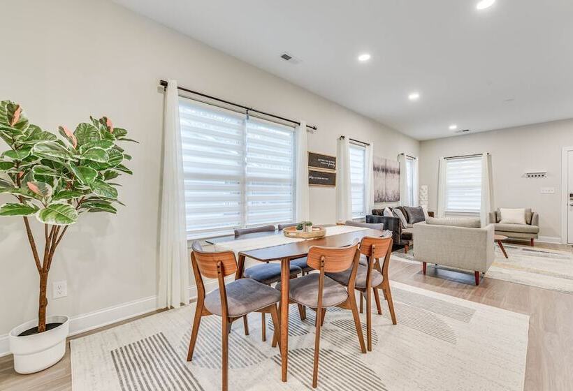 Family Friendly Home ~ 5 Mi To Unc Charlotte!